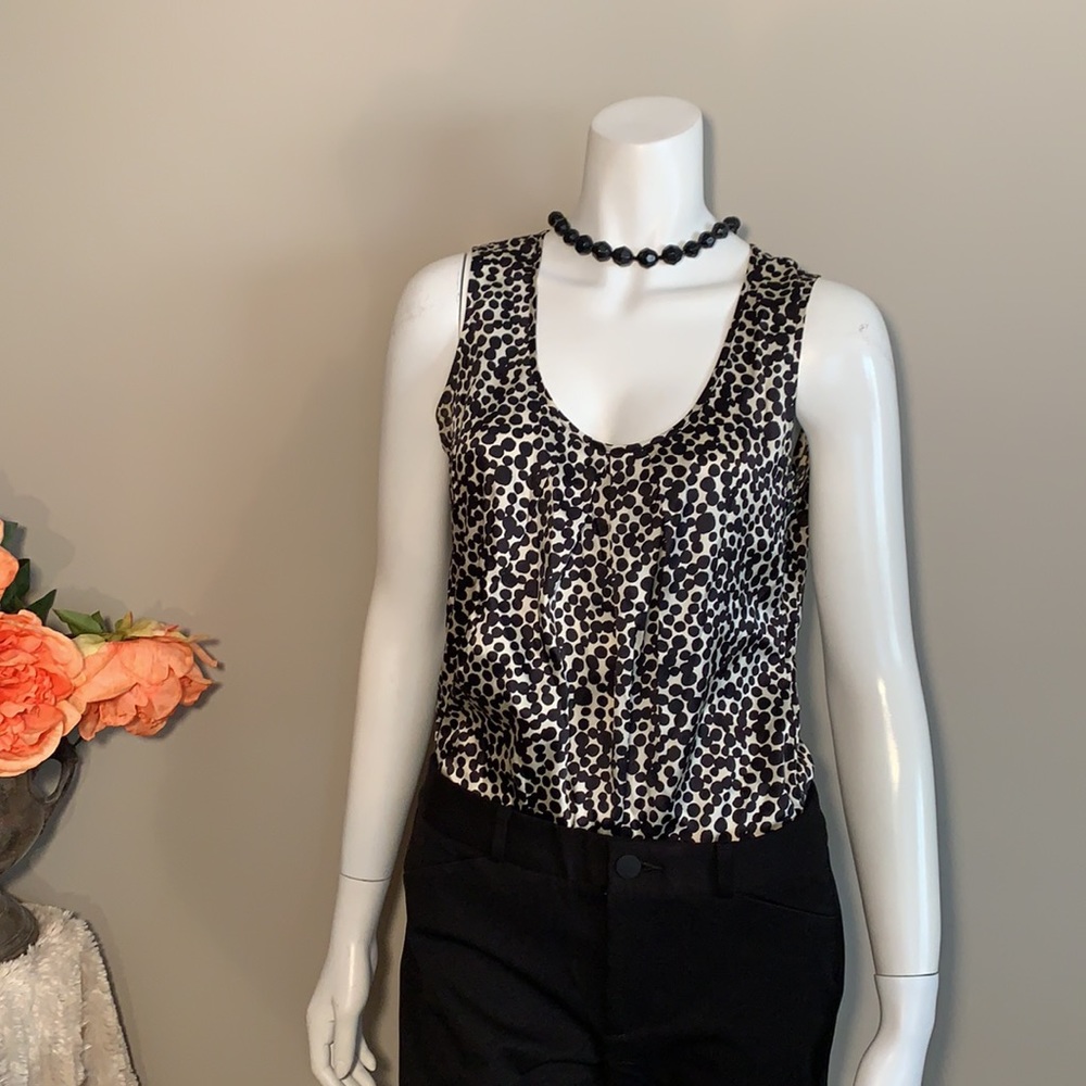 Banana Republic sleeveless polka dot top XS